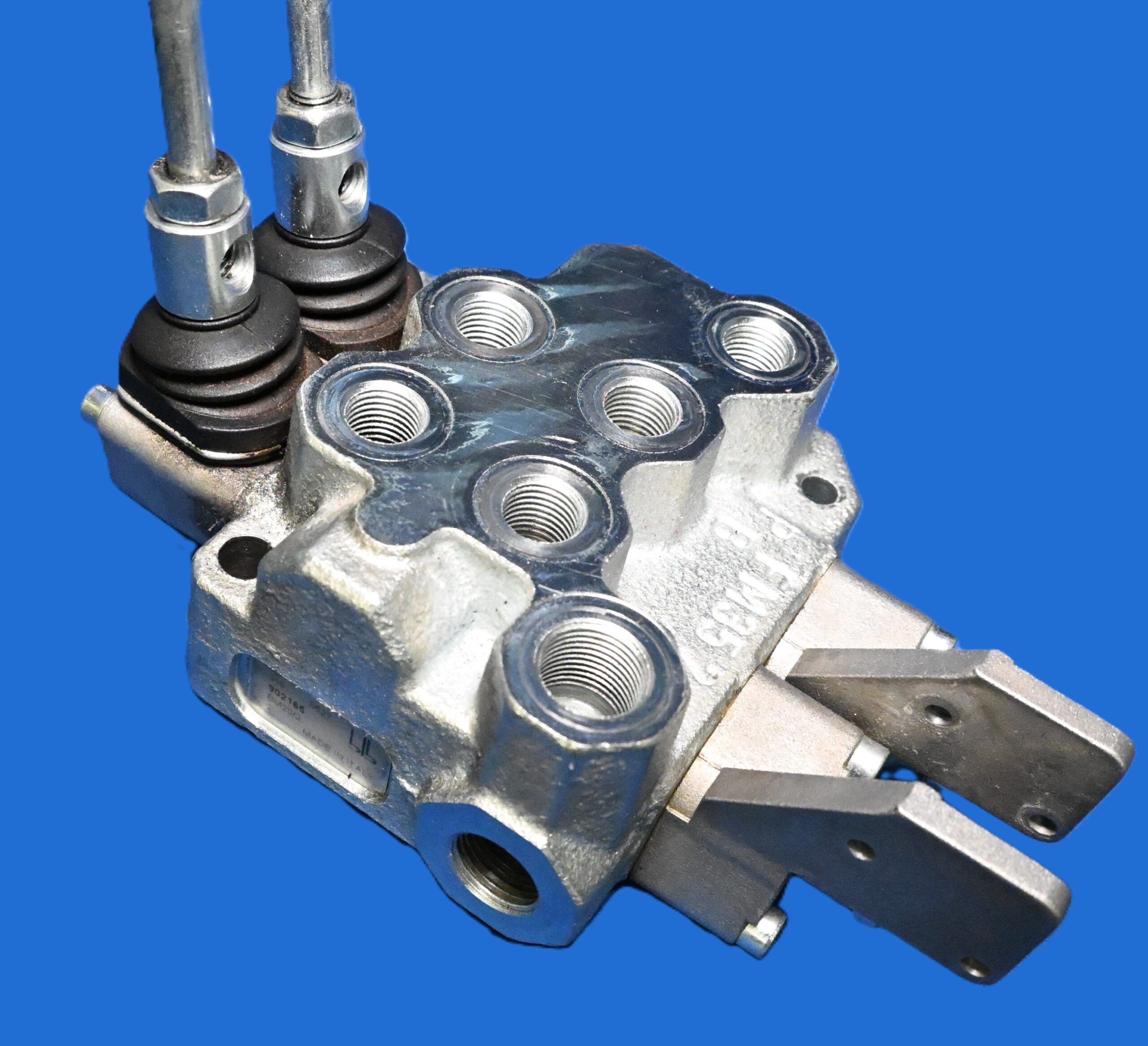 hh54 distributeur bm202 2 distributeur Hydraulique Bm202 | Hydrauhavre